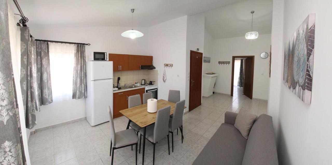 Lampias Apartments 克拉默特 外观 照片